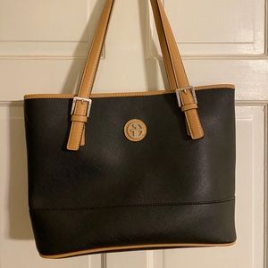 Giani Bernini Tote